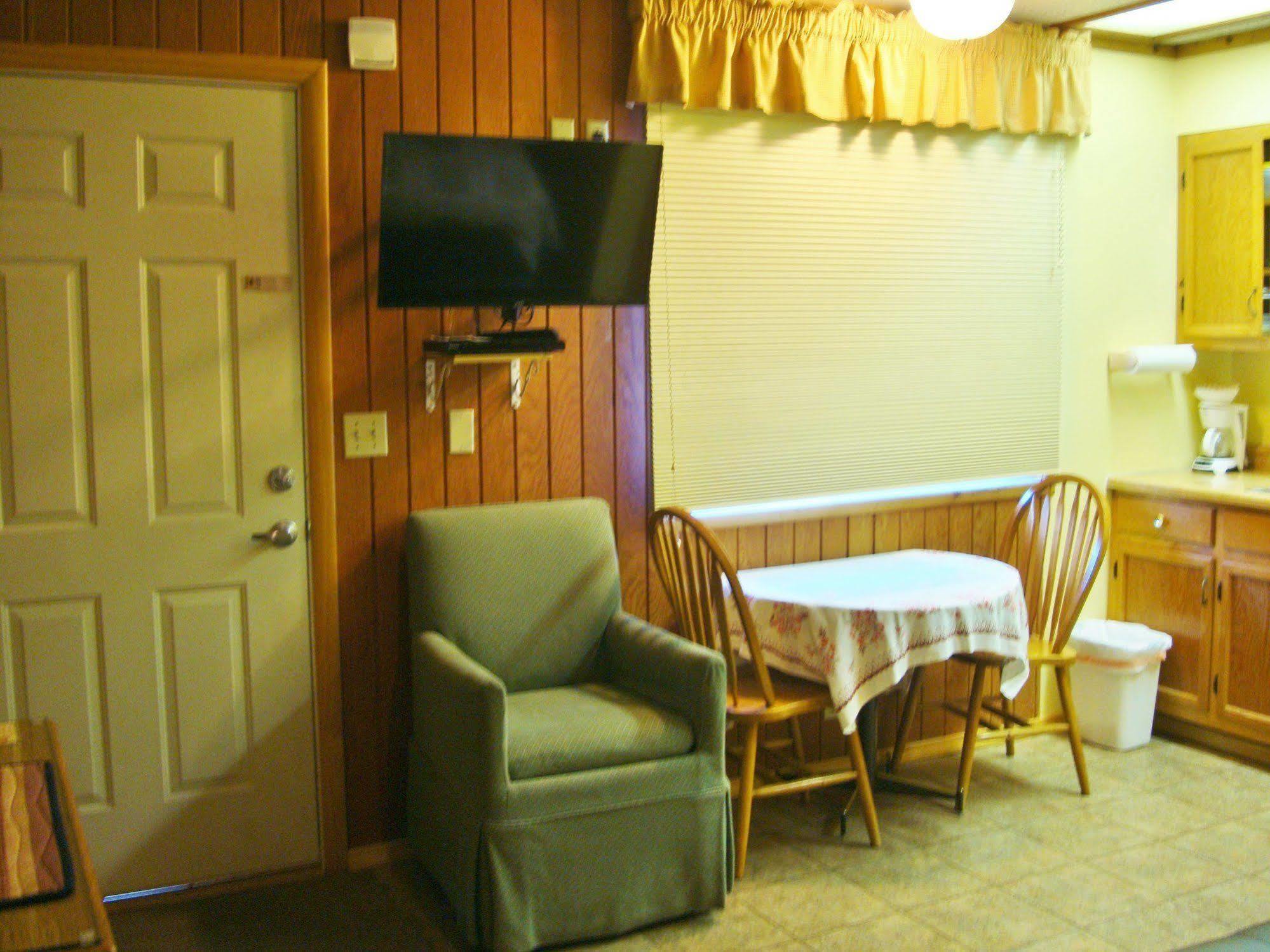 Front Hotel 2*